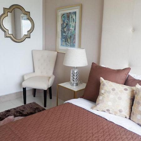 Sm Wind Residences Tower 2 Unit 342 Tagaytay City Exterior photo